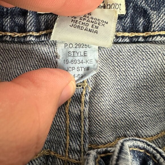 St. Johns Bay Stretch Bootcut Jeans Womens Size 16 Blue Denim Cotton Blend - Picture 4 of 8